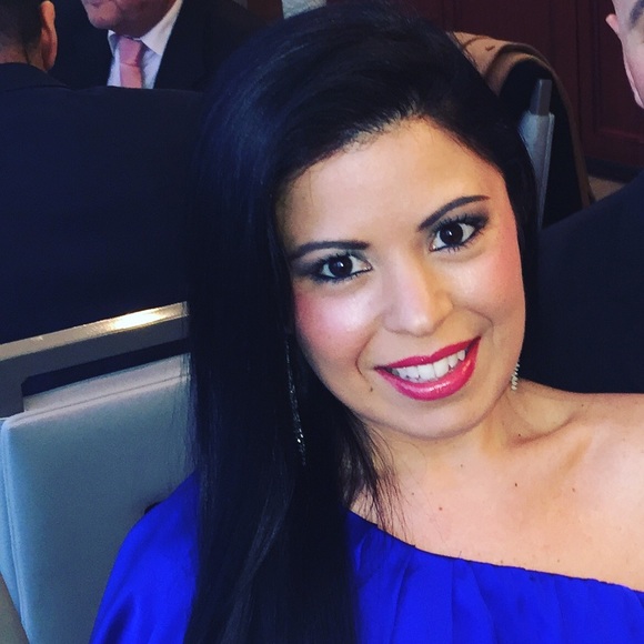 Meet your Posher, Michelle - Picture 1 of 1